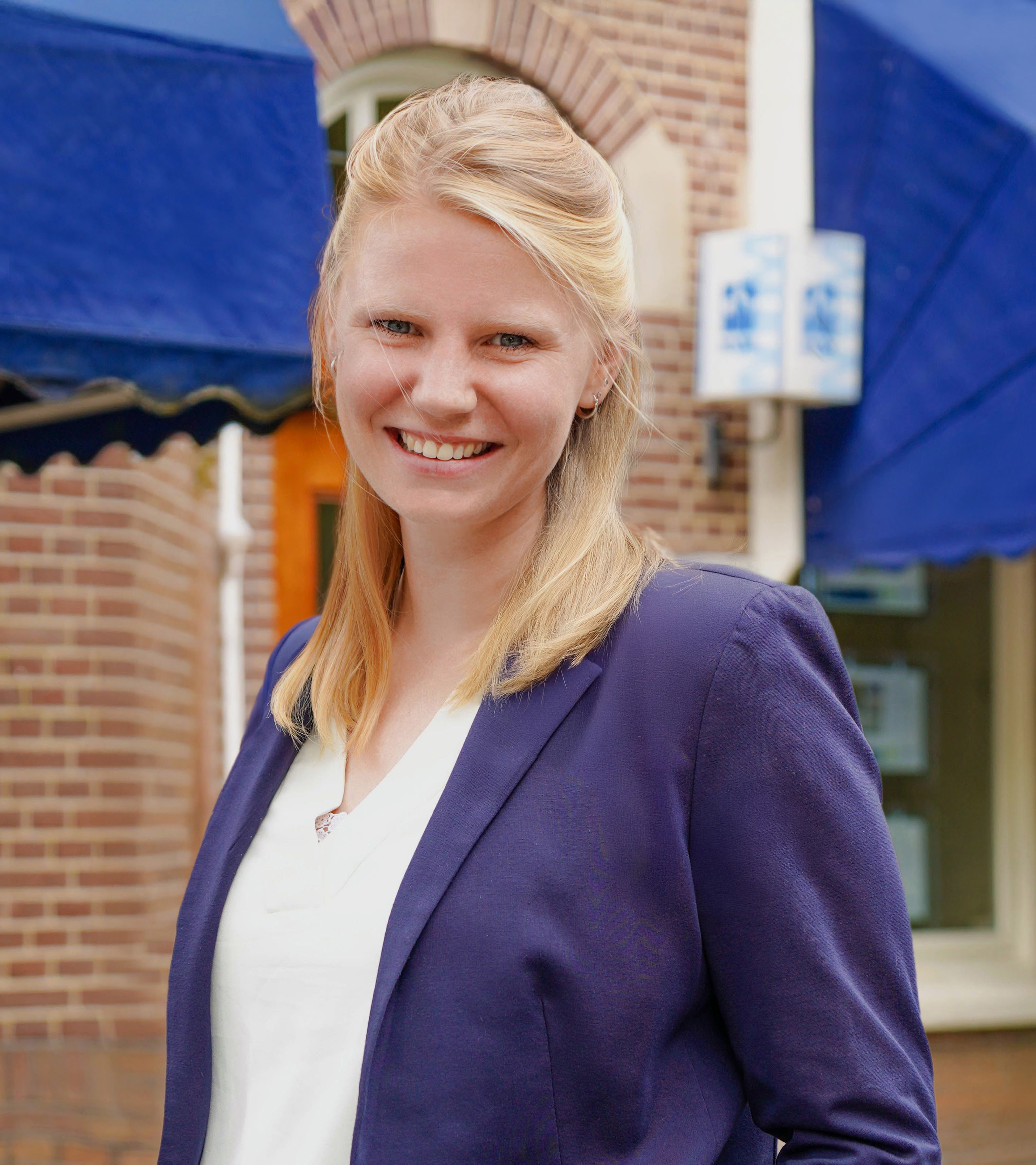Claire Overgaag