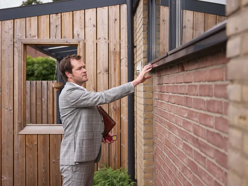 Inspectie van kozijnen voor taxatie